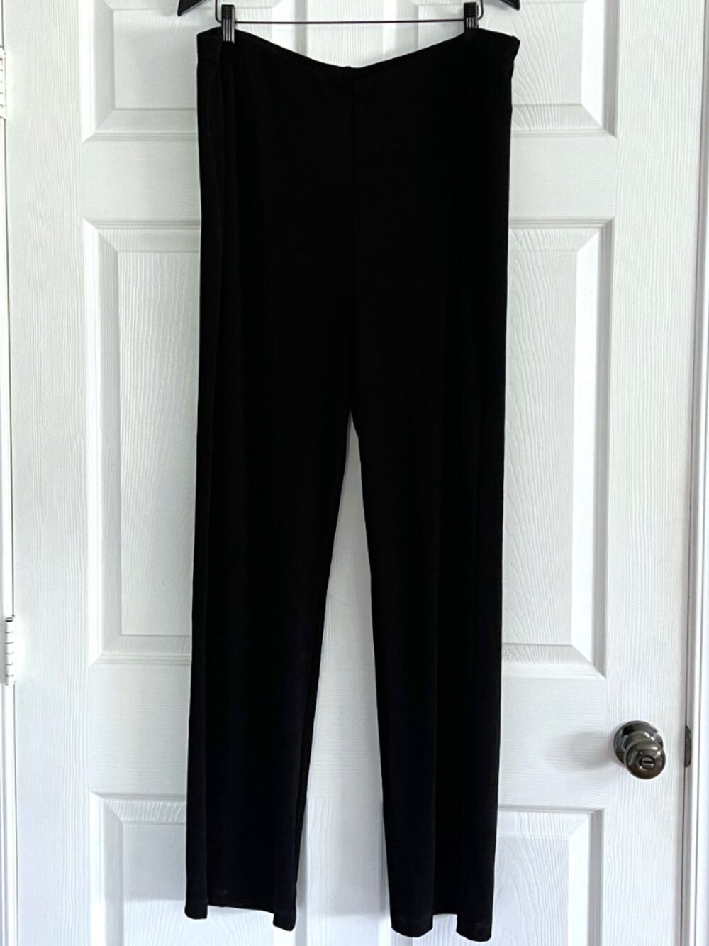 Share NWT Chico's Travelers black wide leg pull on pants stretch knit 4T XXLT